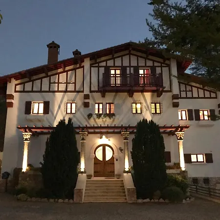 بيت ضيافة La Du Parc