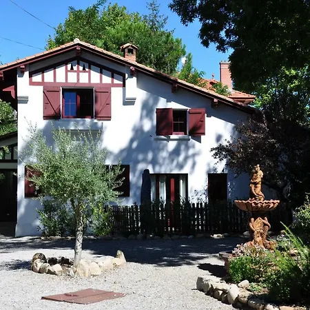 Guest house Du Parc 4*