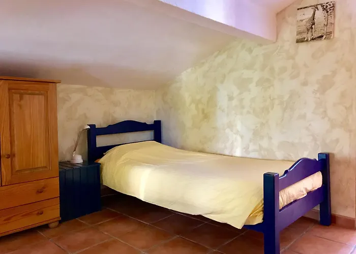 Πανσιόν La Du Parc 4*