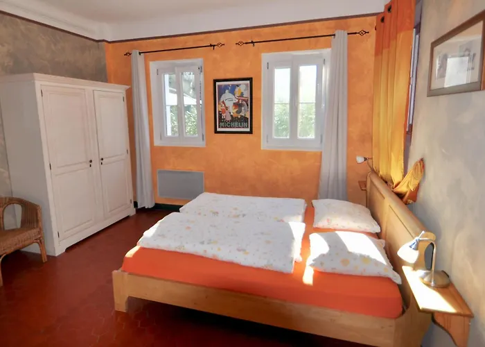 Πανσιόν La Du Parc 4*